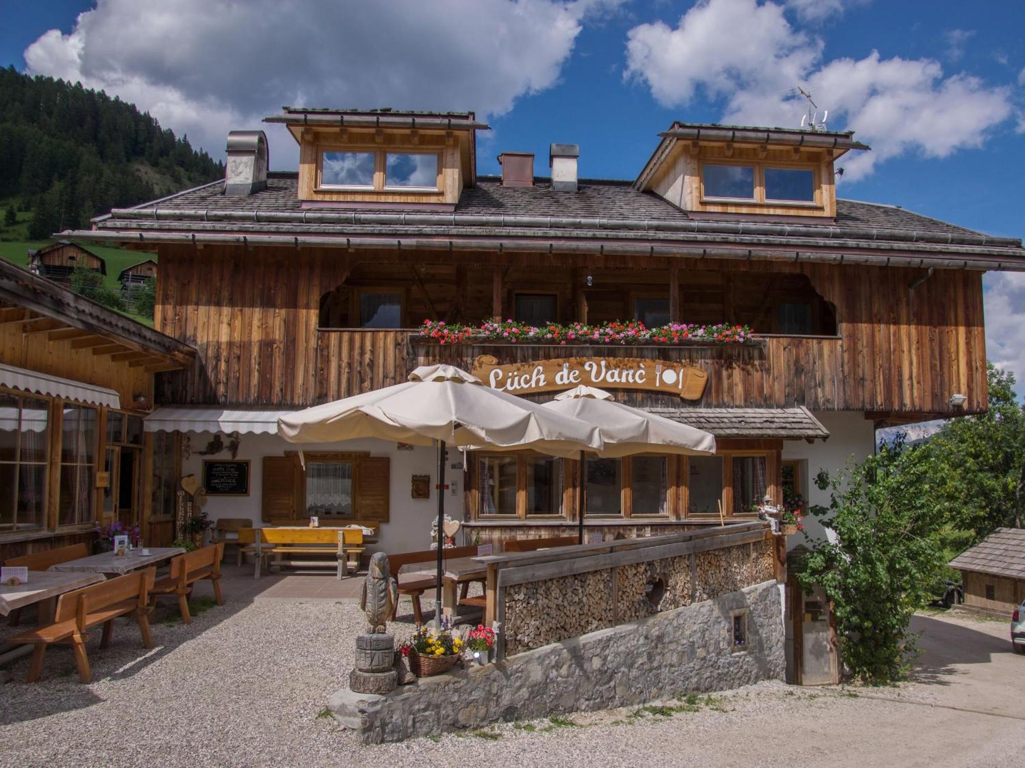 Agriturismo Luech De Vanc San Martino in Badia Exterior foto